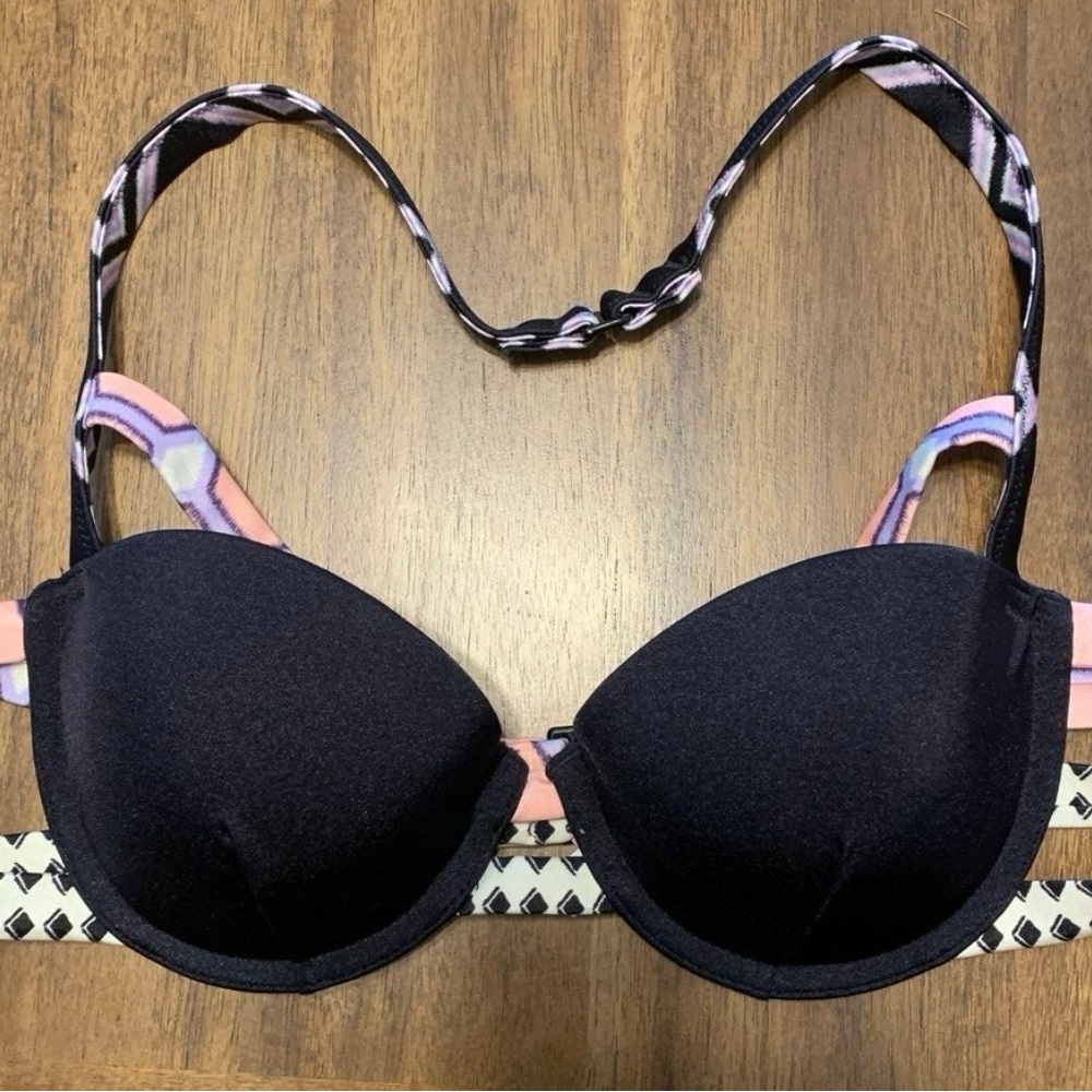 Victoria's Secret Black and Pink Patterned Bikini Top
